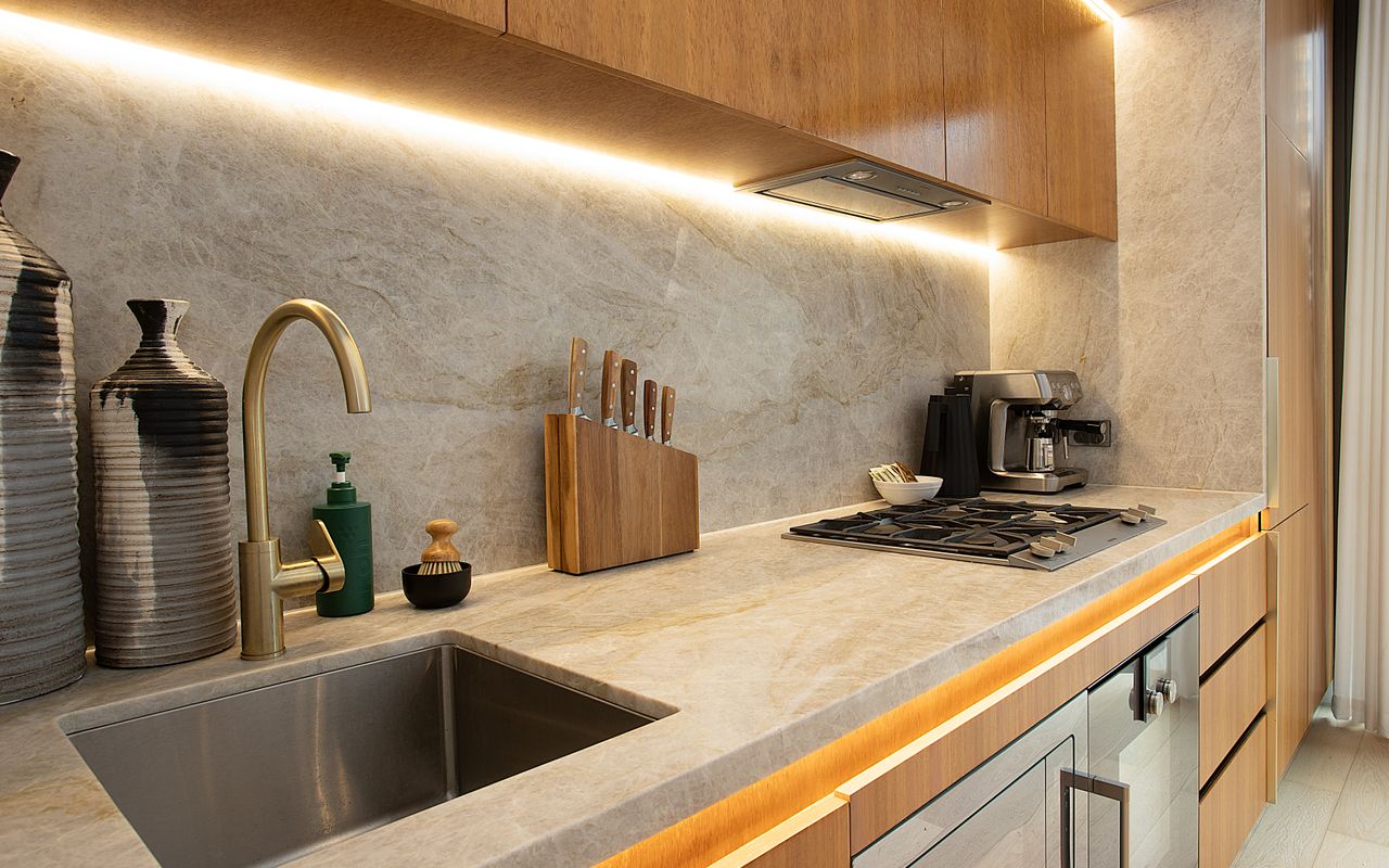 Petite Maison on King CBD, I90