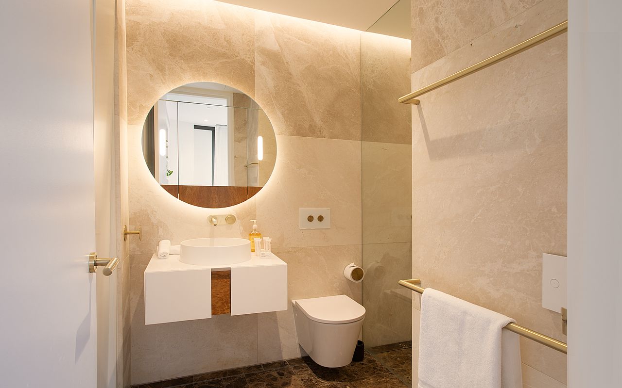 Petite Maison on King CBD, I90