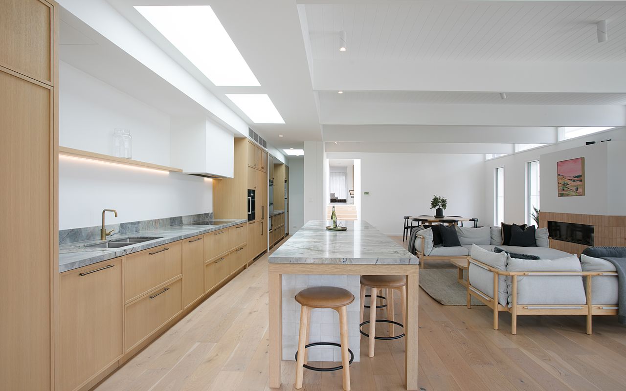 Seabreeze, Freshwater ISYD