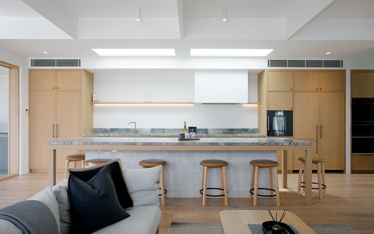 Seabreeze, Freshwater ISYD