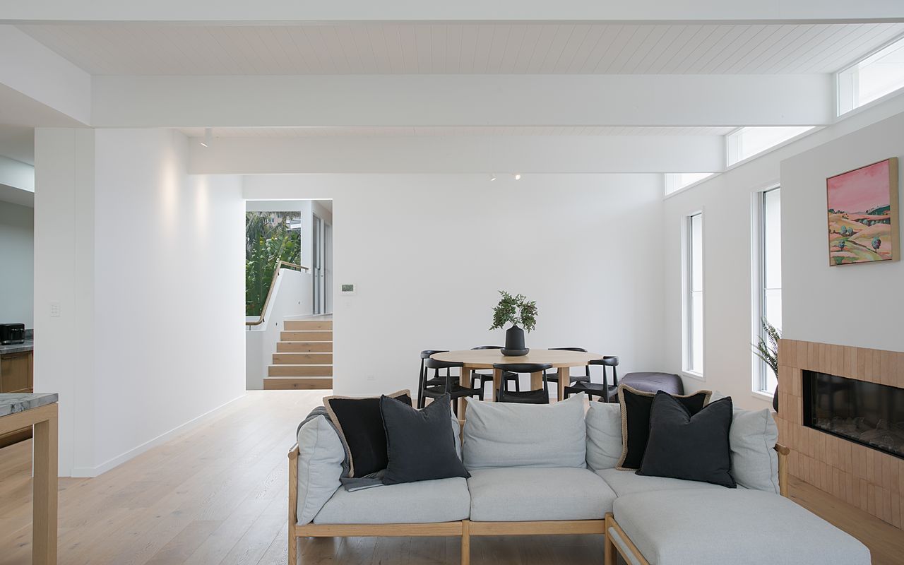 Seabreeze, Freshwater ISYD