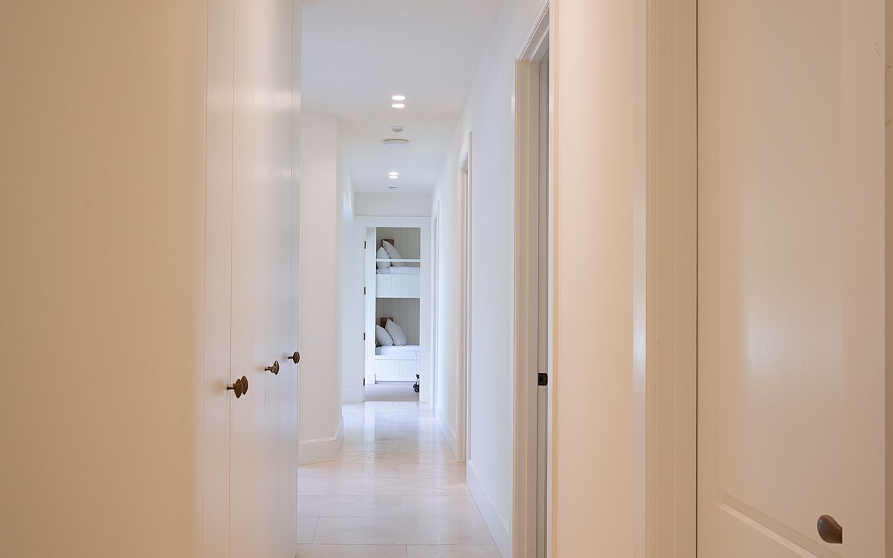 The Esplanade Escape, Balmoral LH LUXE