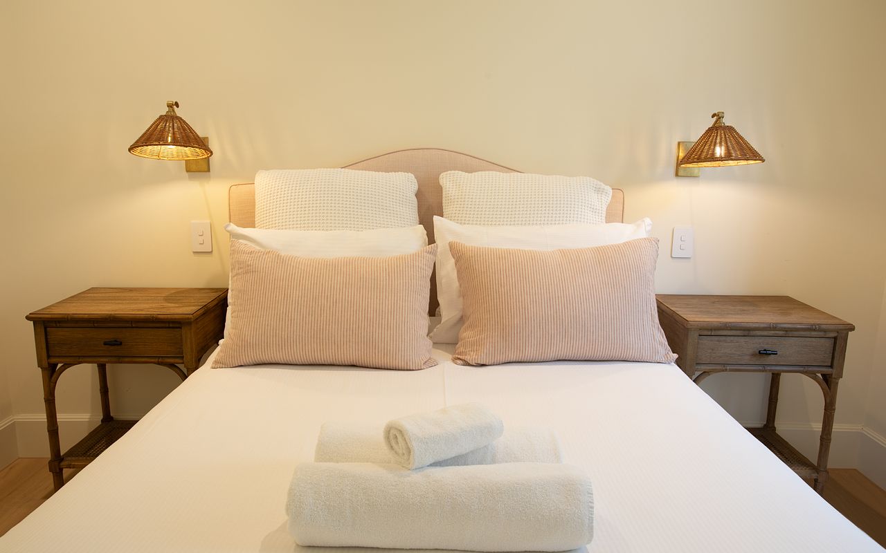 The Esplanade Escape, Balmoral LH LUXE