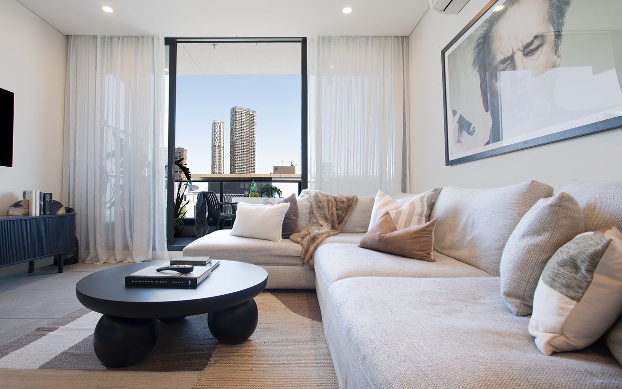 Riverside Parramatta I90