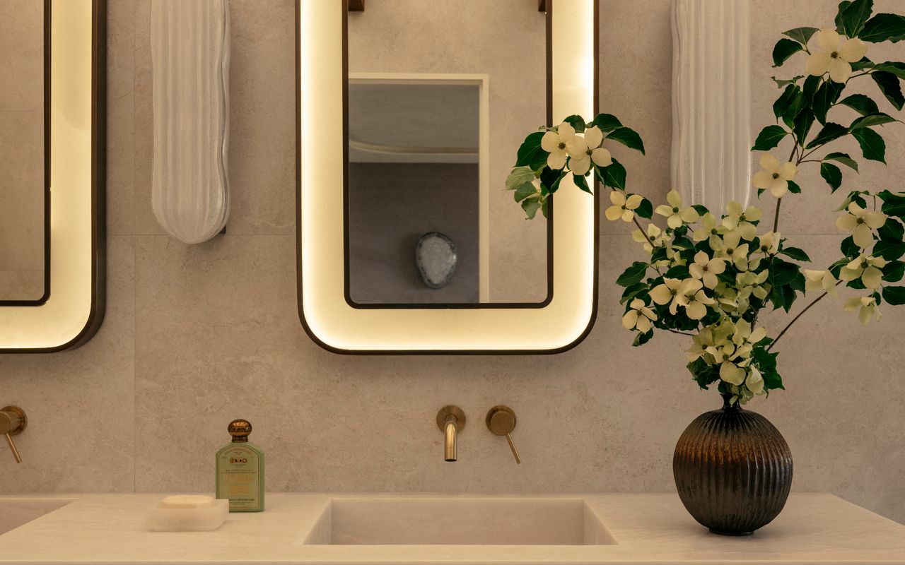 Solstice House IBO LUXE