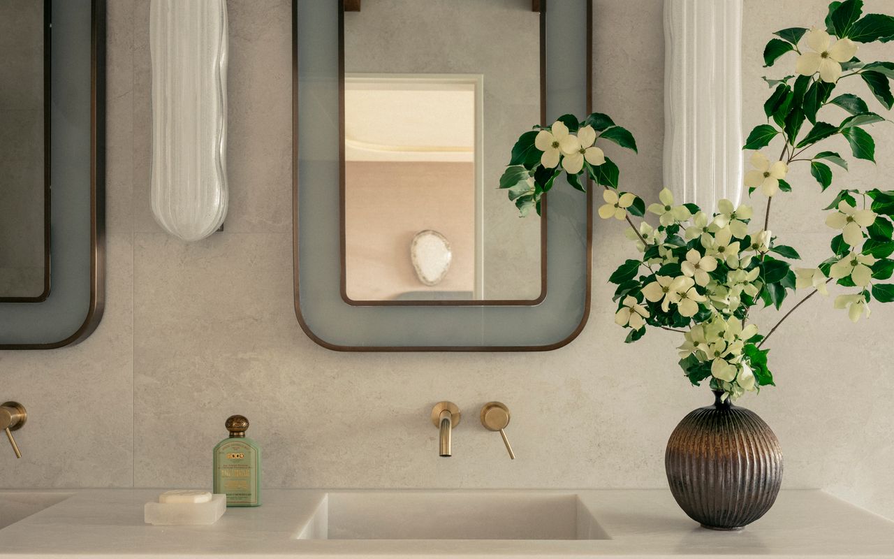 Solstice House IBO LUXE