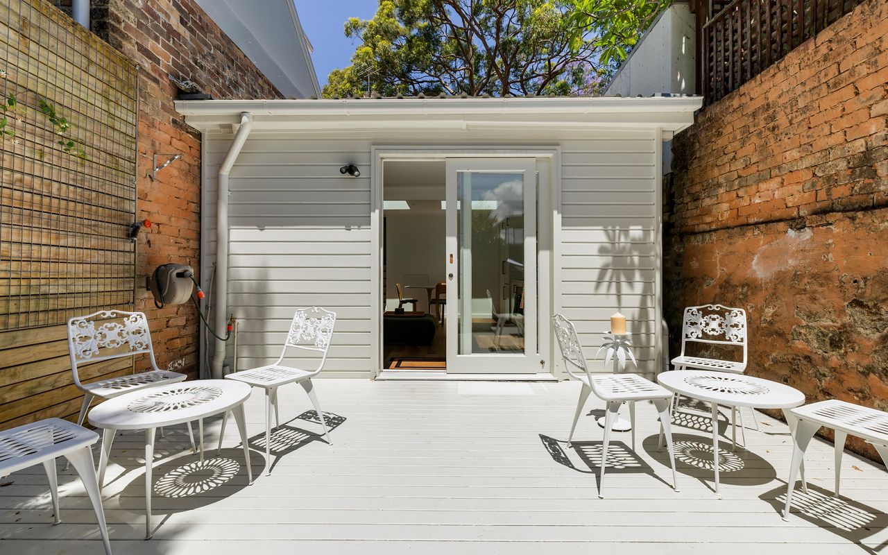 Glebe Cottage, Glebe