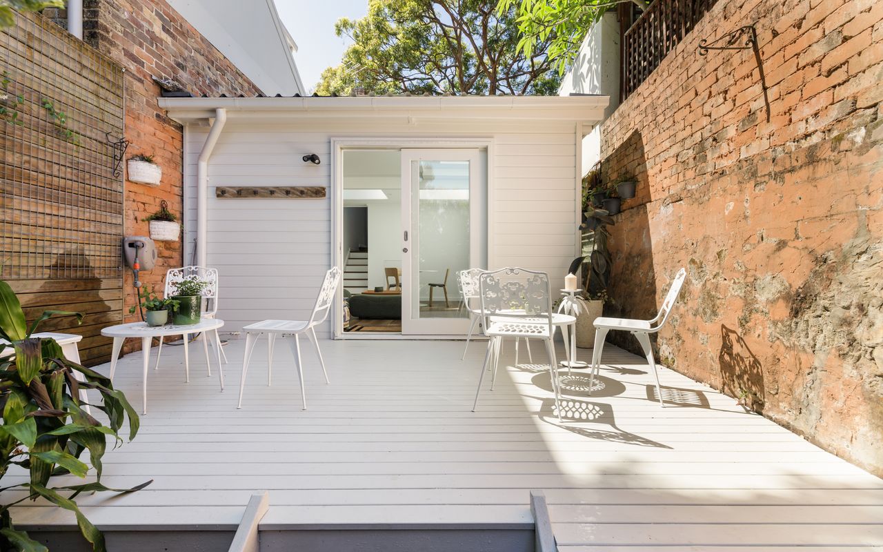 Glebe Cottage, Glebe