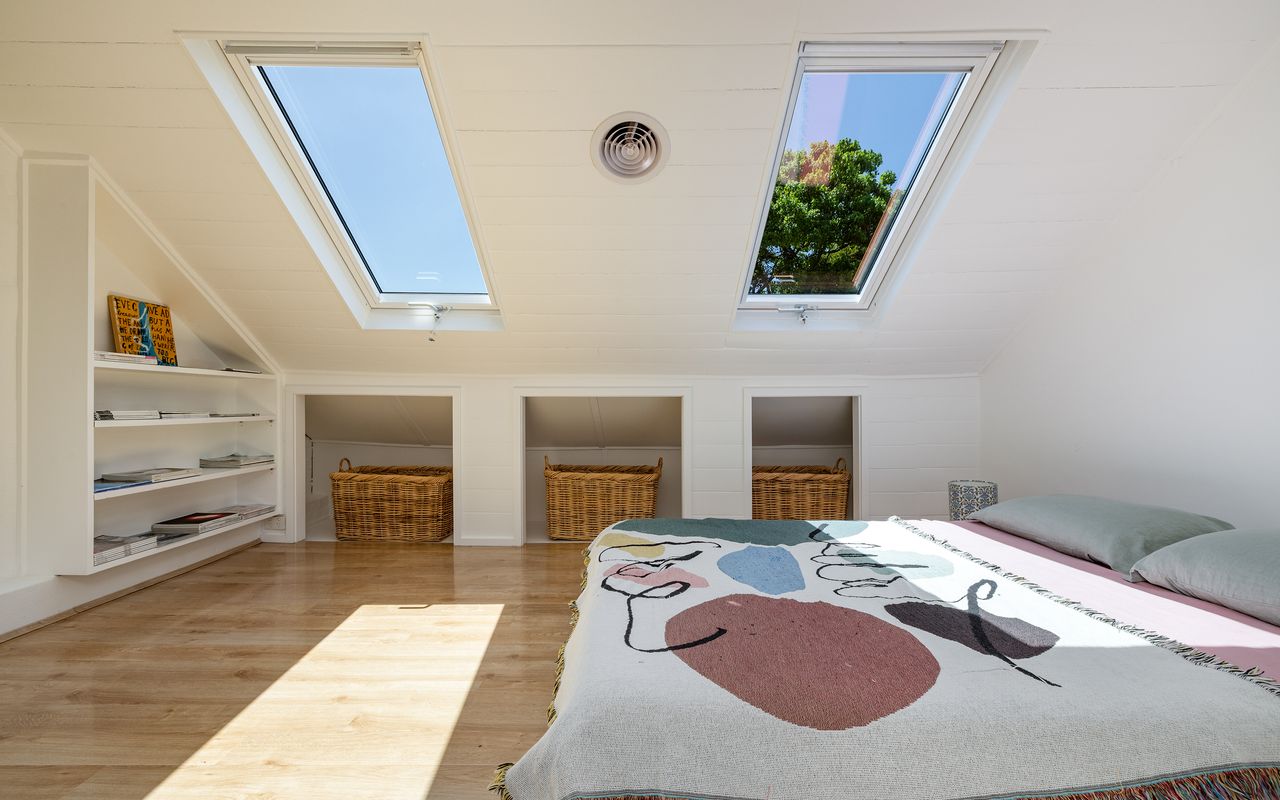 Glebe Cottage, Glebe