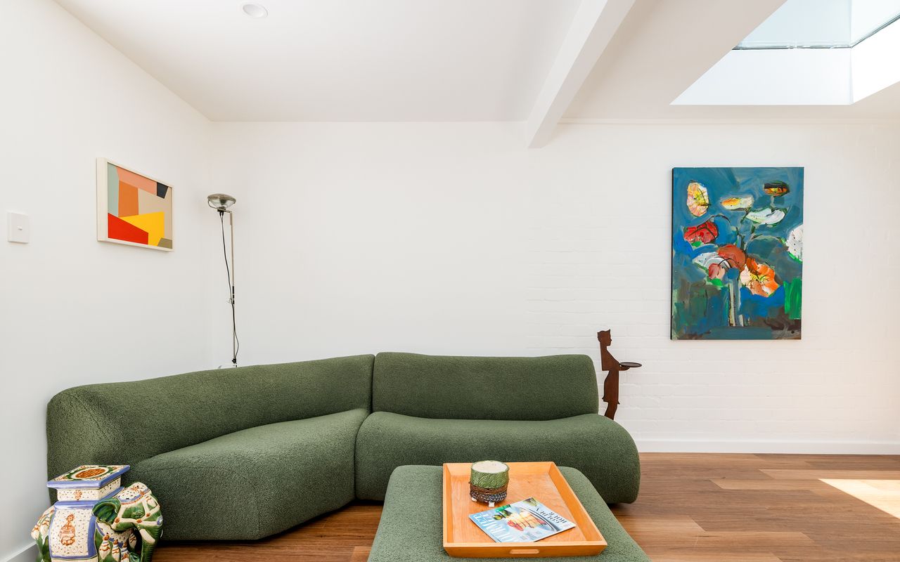 Glebe Cottage, Glebe