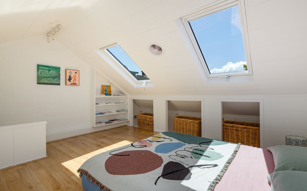 Glebe Cottage, Glebe