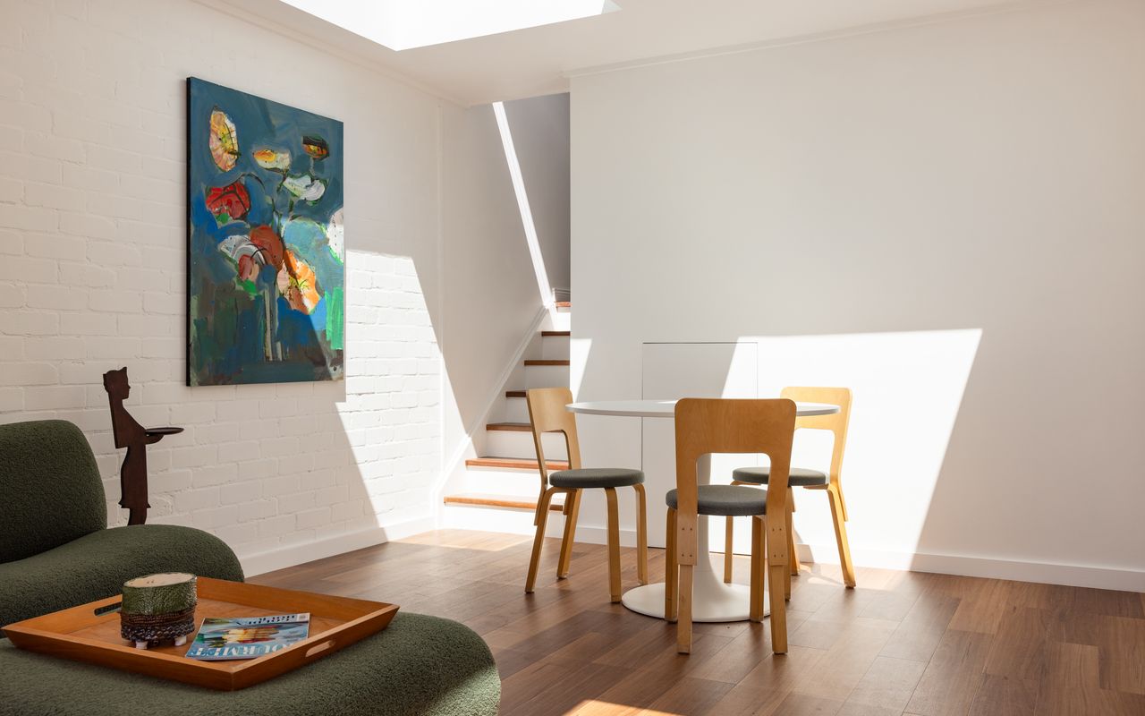 Glebe Cottage, Glebe