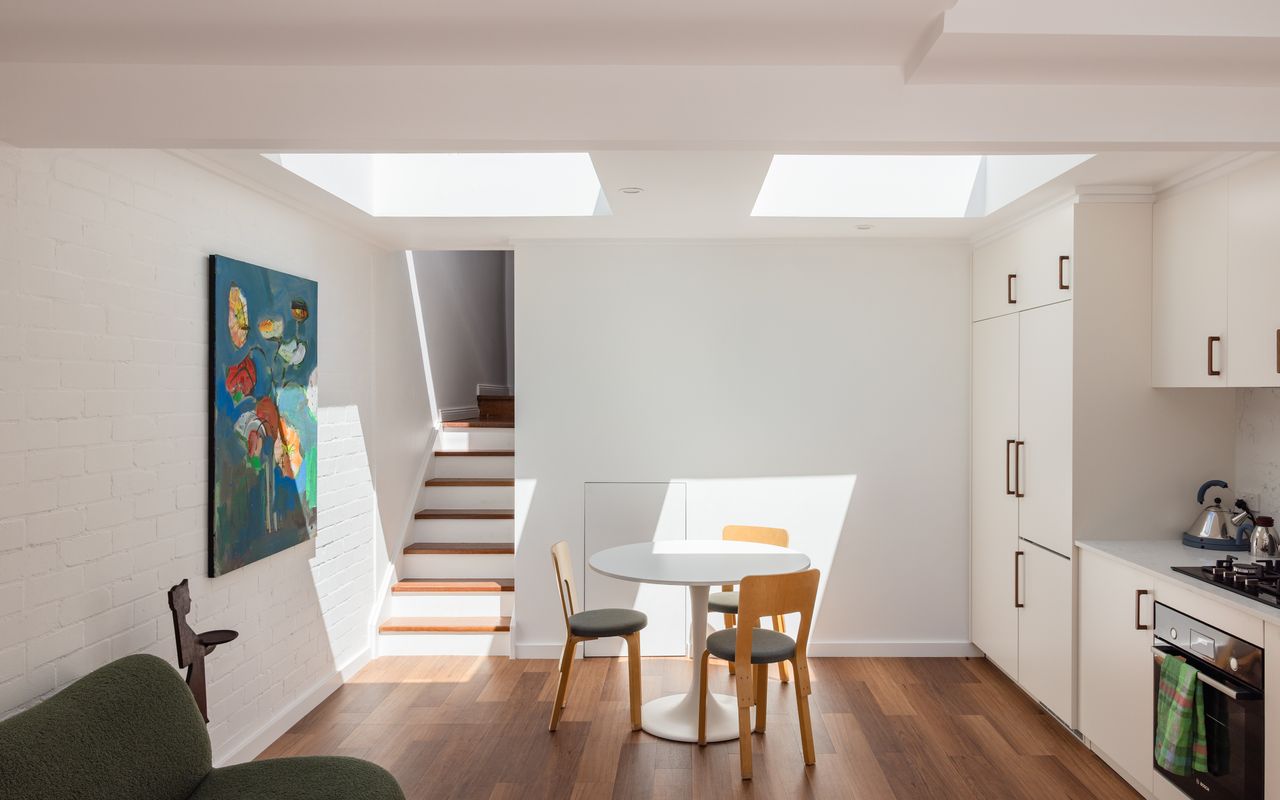 Glebe Cottage, Glebe