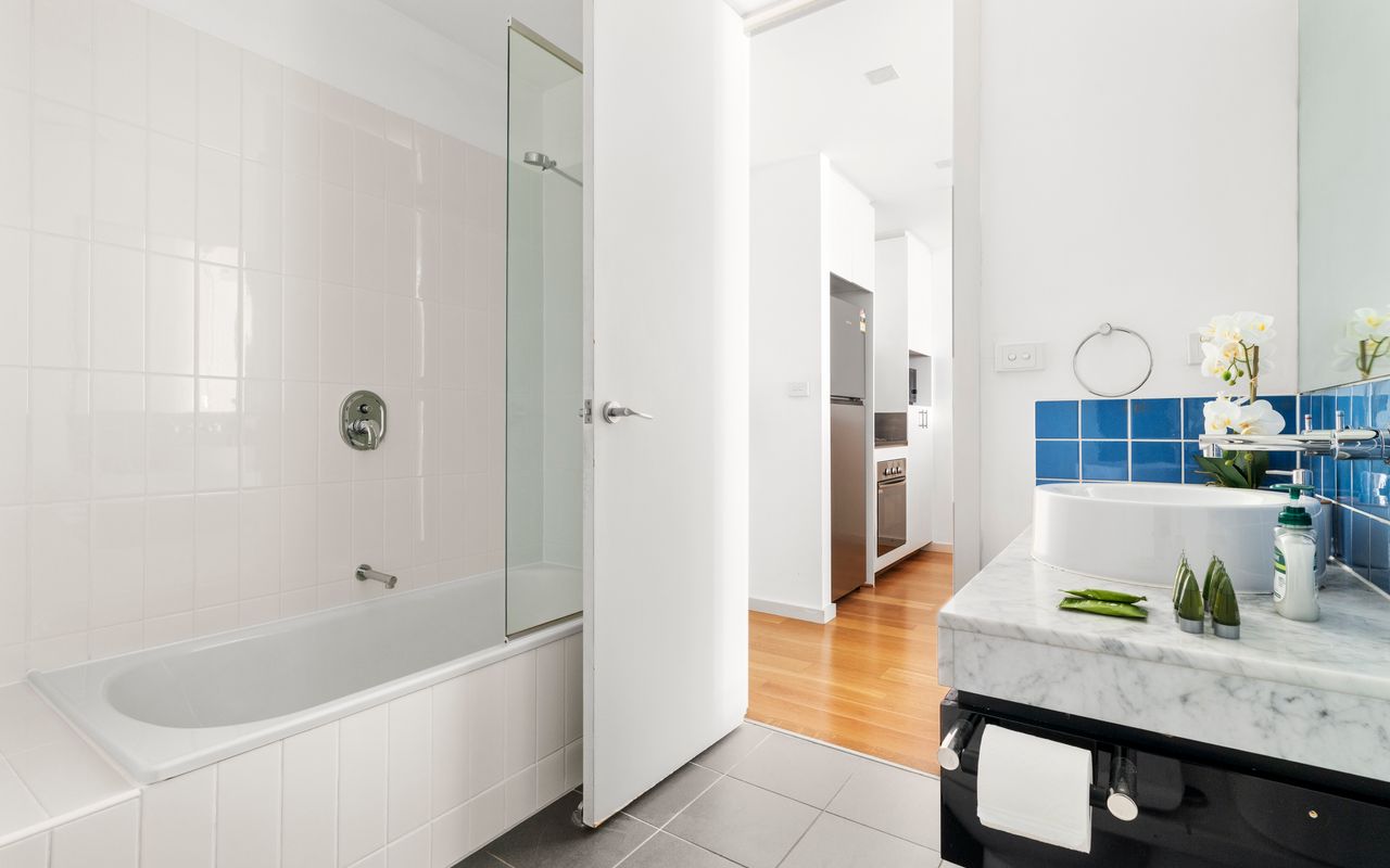 Beachside Nook, Port Melbourne IMEL