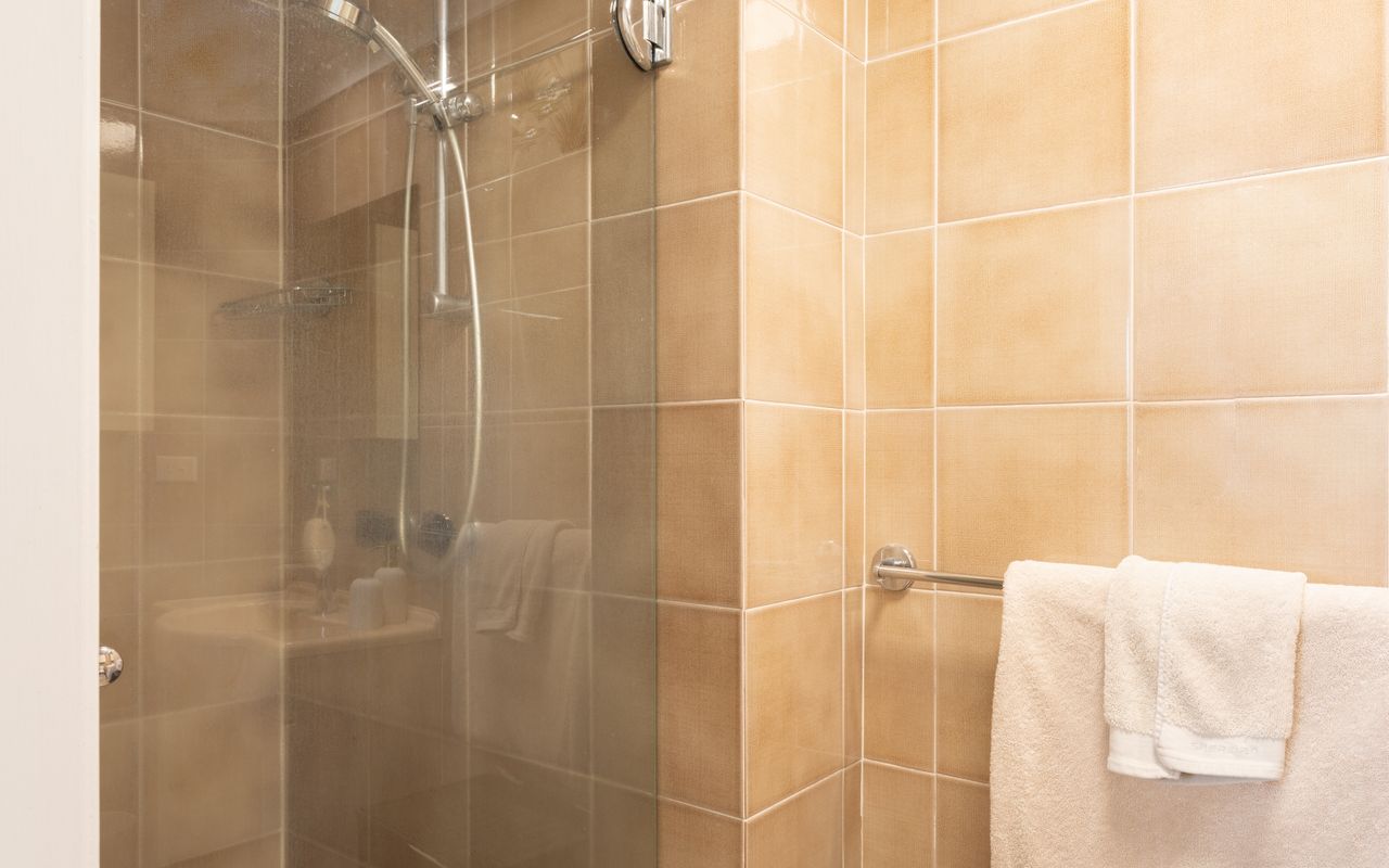 Eastside Calm, Bellevue Hill ISYD