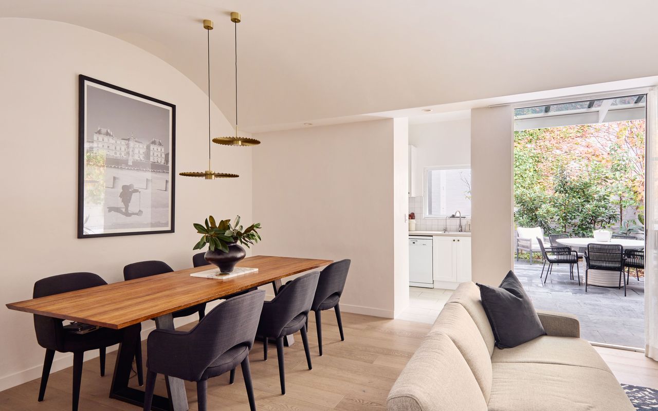 Ivy Terrace, Annandale IH