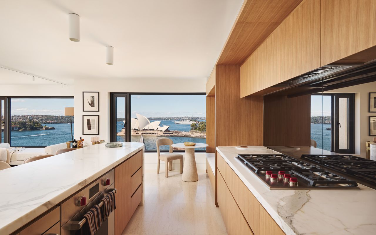 Aaa Cumberland St The Rocks