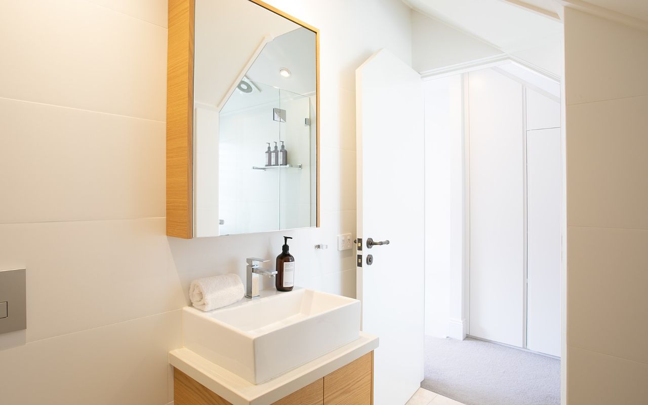 Caldwell House, Darlinghurst IBO