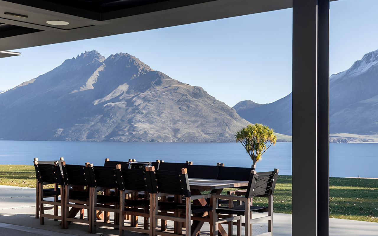 The Lakefront Estate