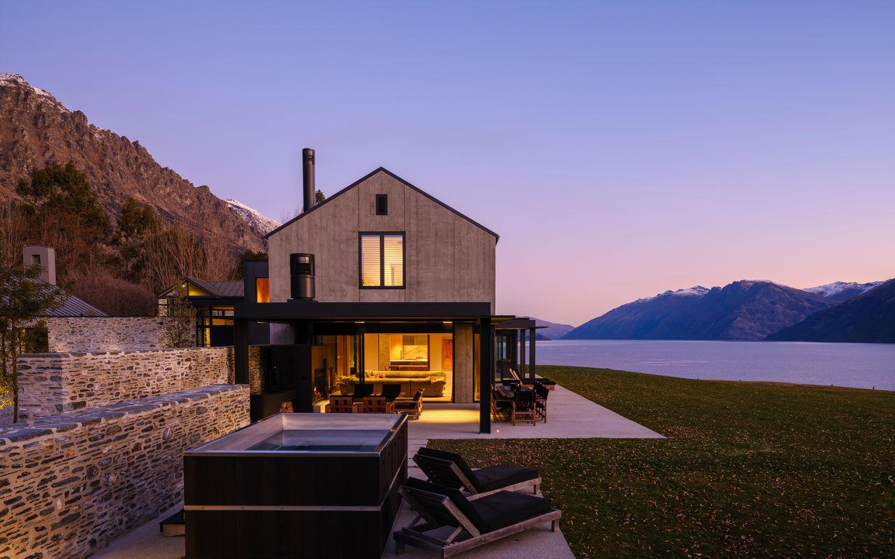 The Lakefront Estate