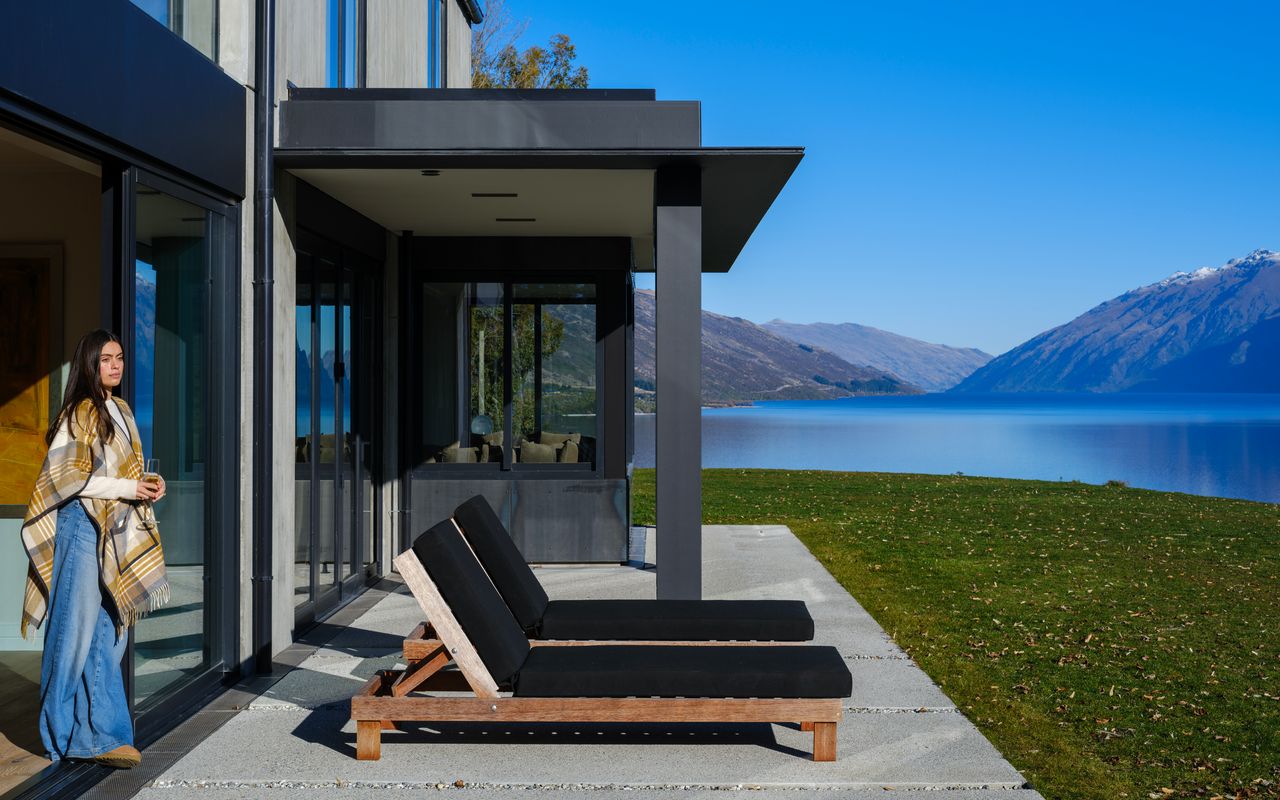 The Lakefront Estate