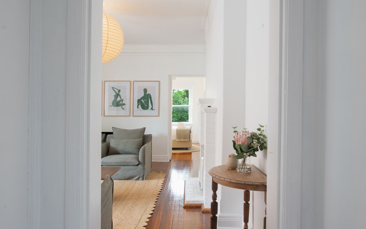 The Winchester, Edgecliff ISYD