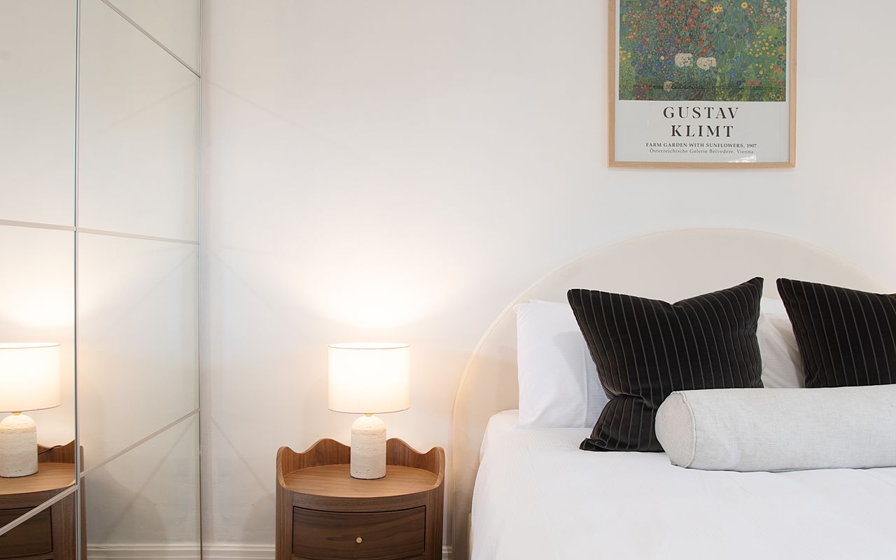 The Winchester, Edgecliff ISYD