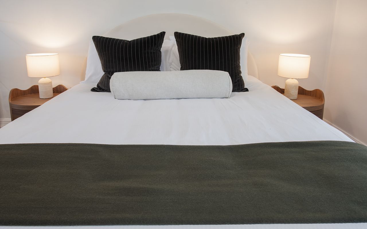 The Winchester, Edgecliff ISYD