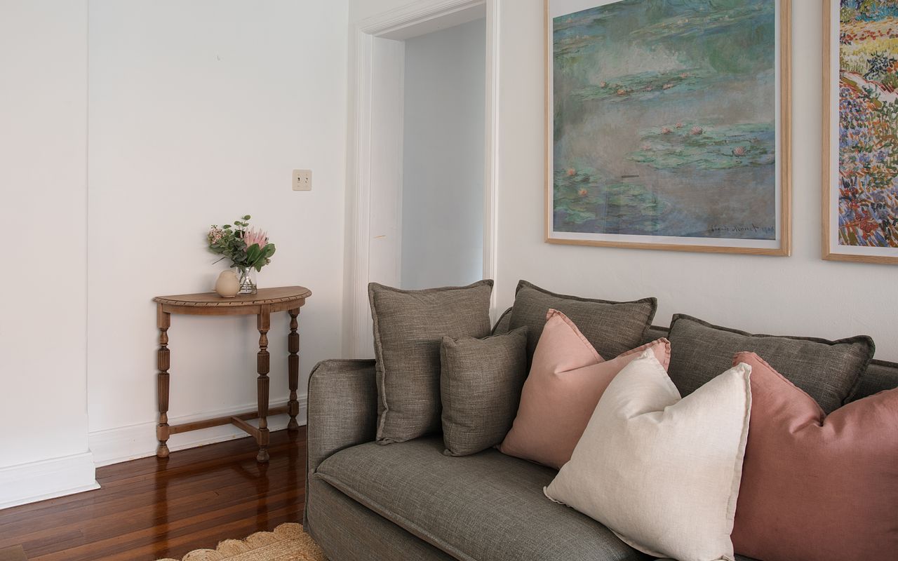 The Winchester, Edgecliff ISYD