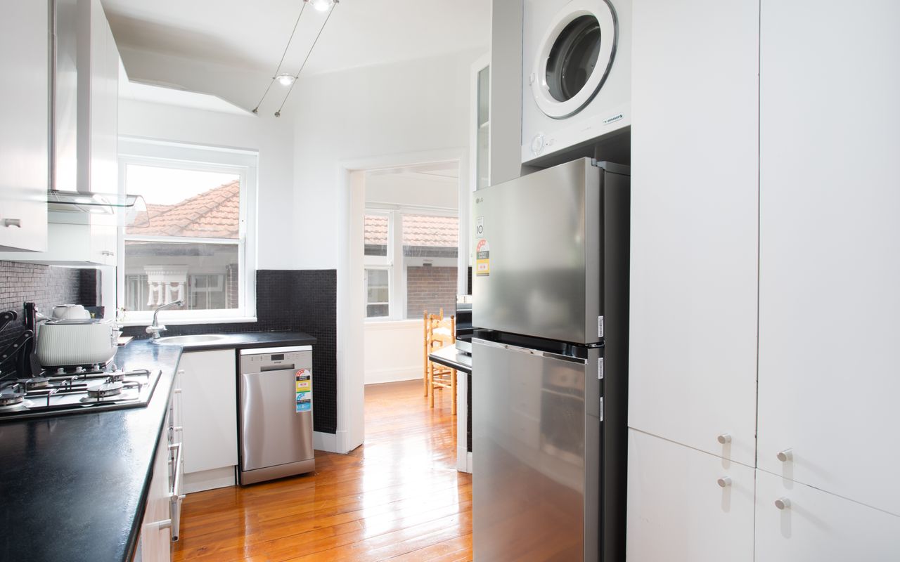 The Winchester, Edgecliff ISYD