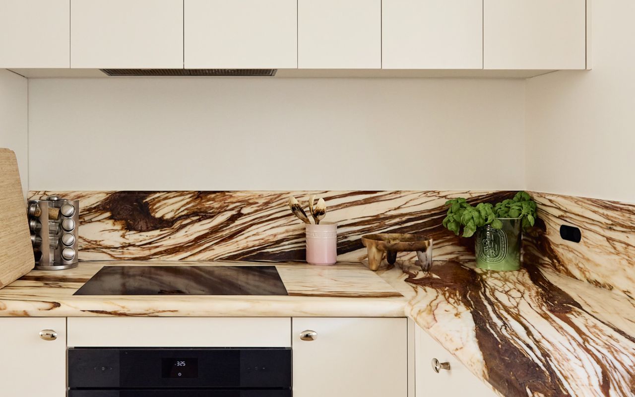 Saltrise, Bondi ISYD