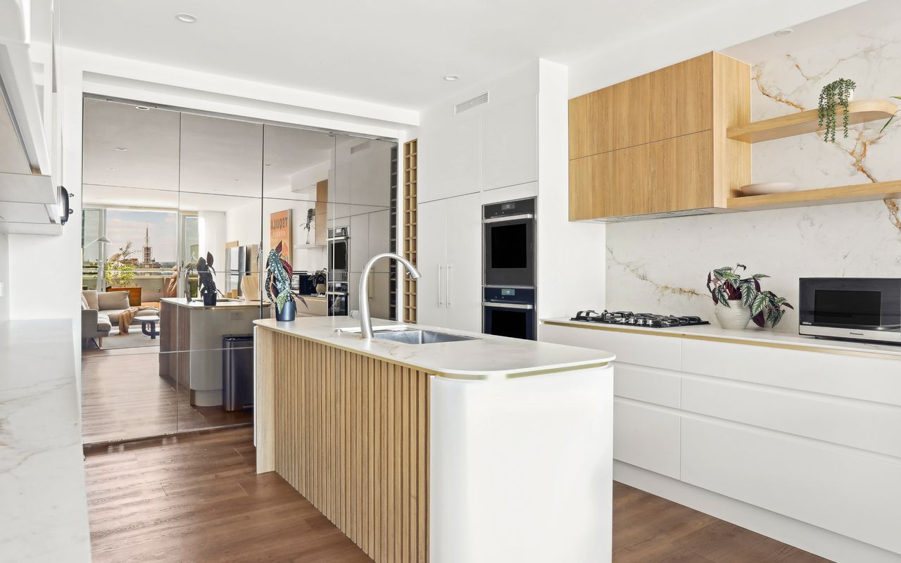 Skyline Retreat, Chippendale ISYD