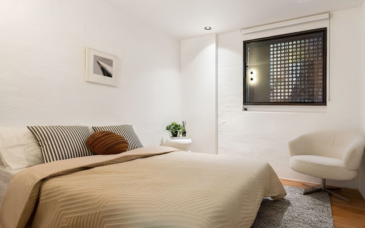 Cinder Terrace, Darlinghurst ISYD