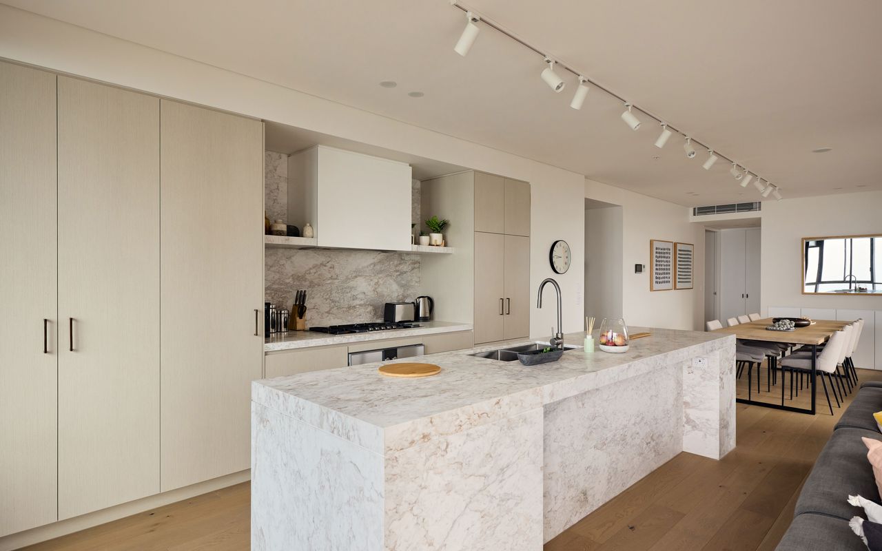 Grand Bayfront, Brighton-Le-Sands ISYD