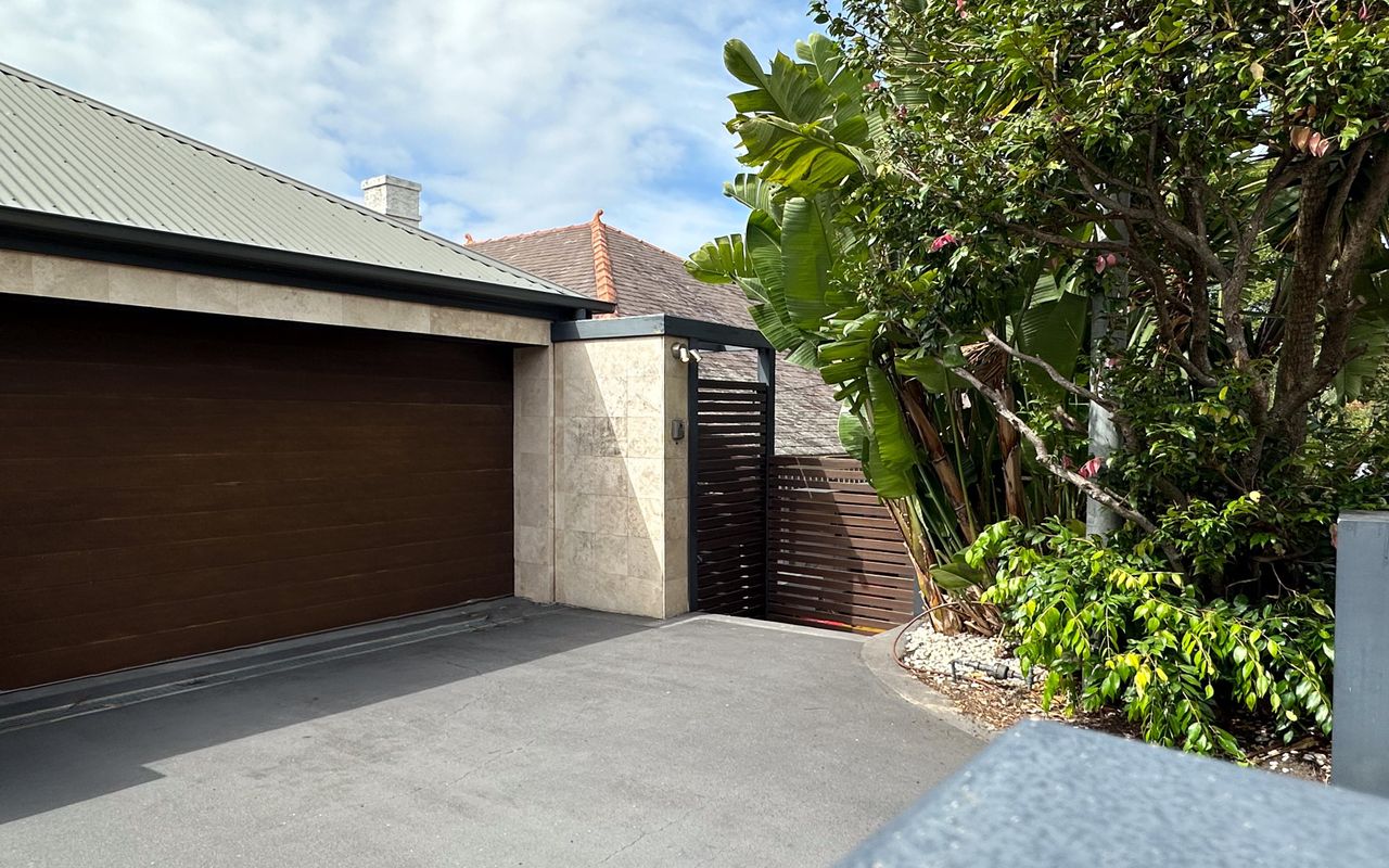 Wylie’s House Coogee I90