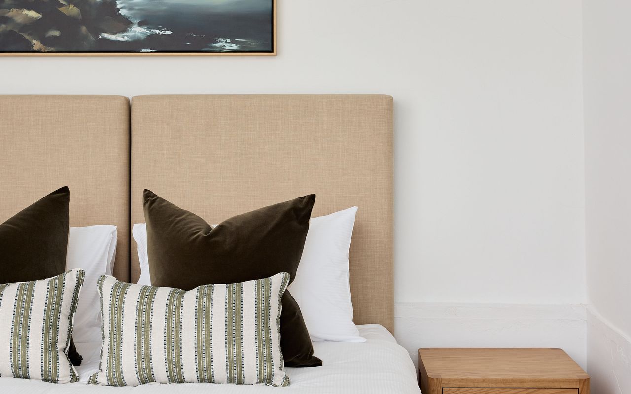 Olive Cottage, Birchgrove ISYD