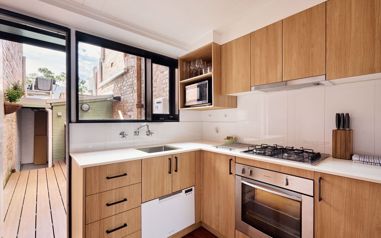 Olive Cottage, Birchgrove ISYD
