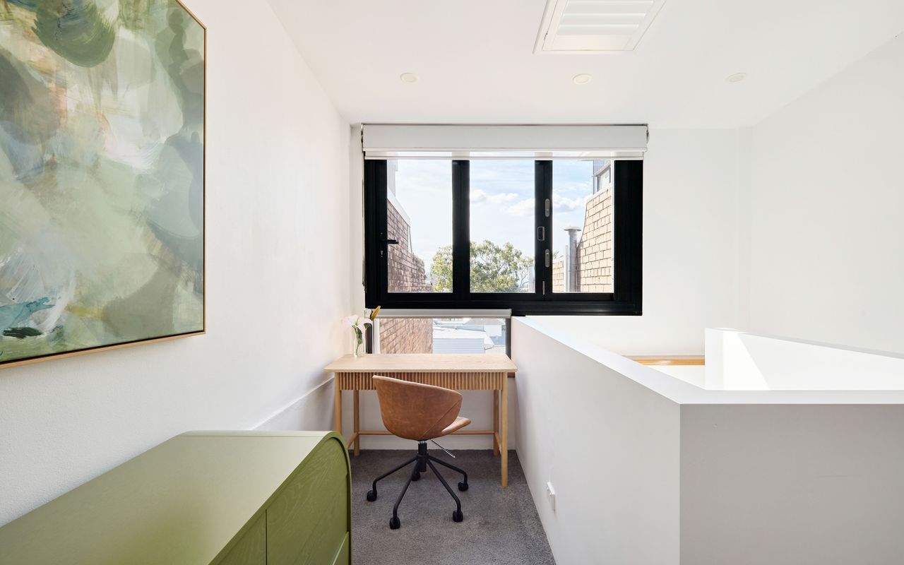 Olive Cottage, Birchgrove ISYD