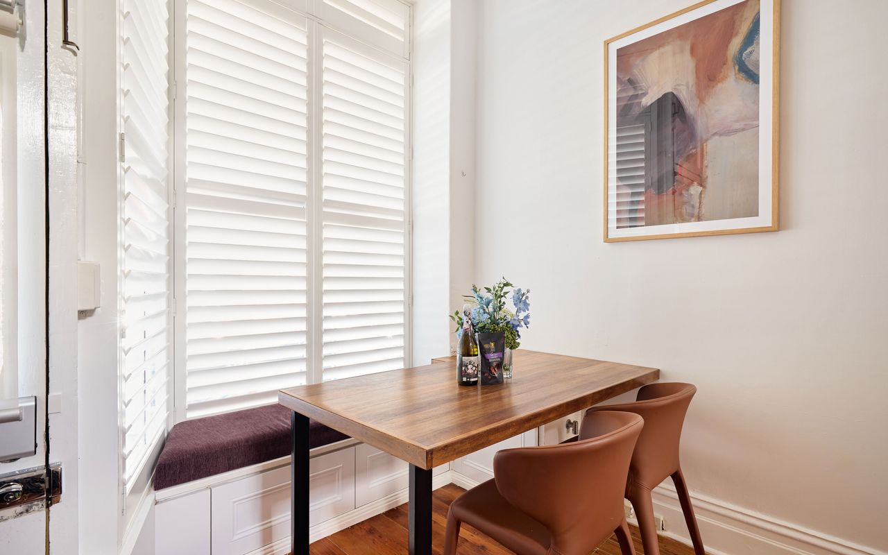 Olive Cottage, Birchgrove ISYD
