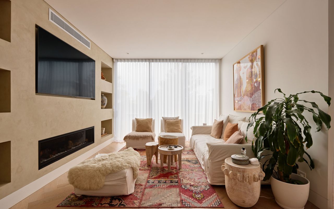 Meadow House, Chifley IH
