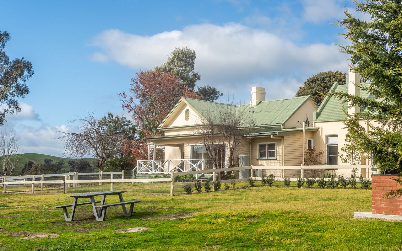 Mollison Park Farm