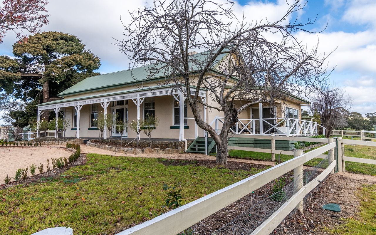 Mollison Park Farm
