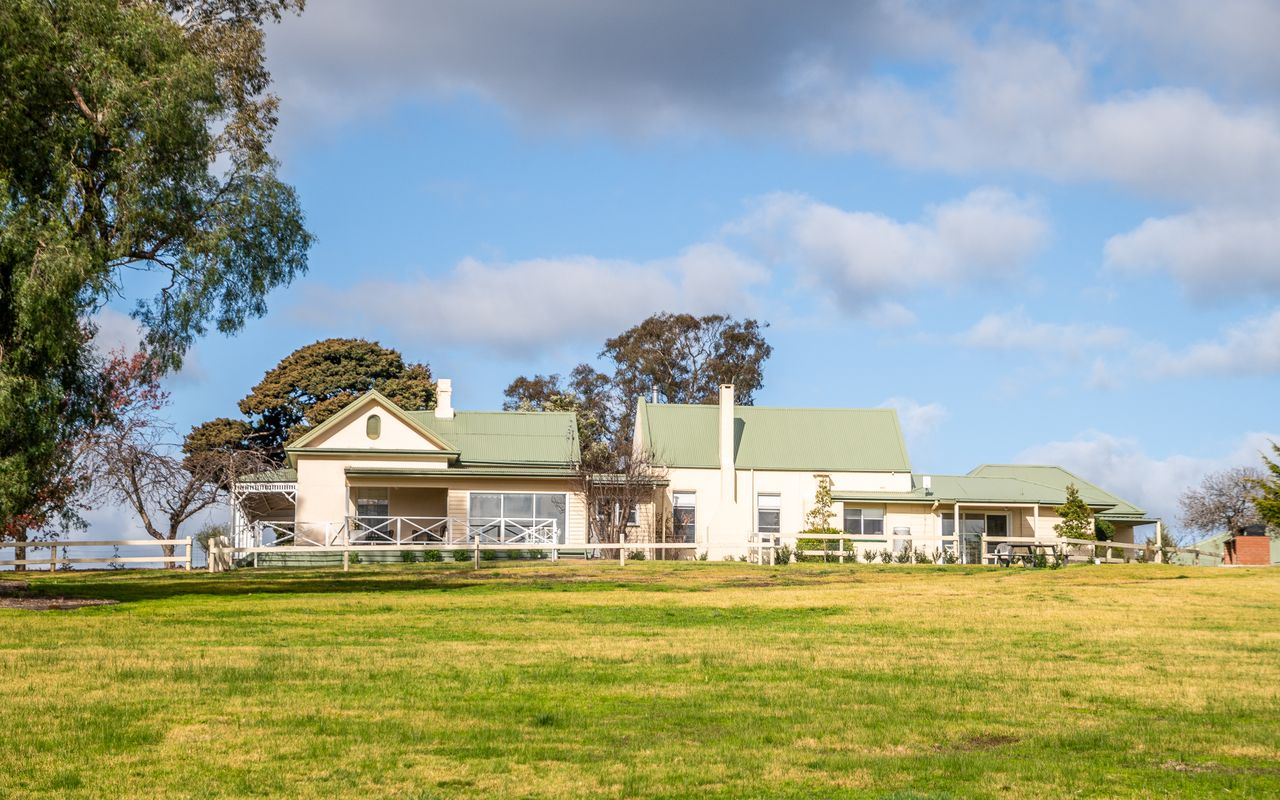 Mollison Park Farm