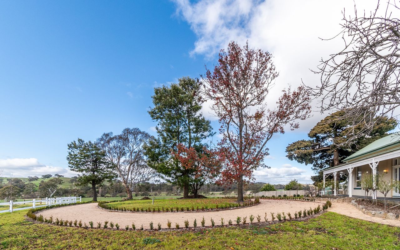 Mollison Park Farm