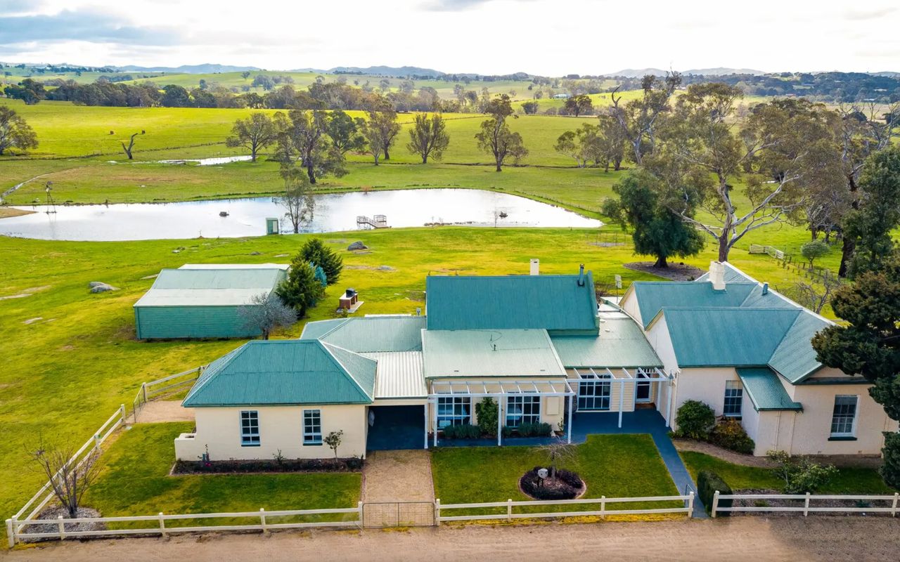 Mollison Park Farm