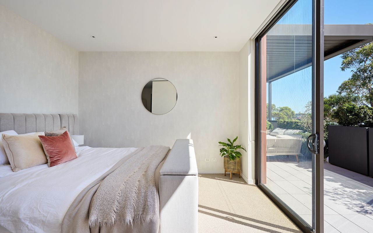 The Pearl Terrace, Balmain IH