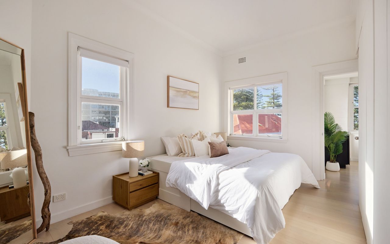 Claire Cove, Manly ISYD
