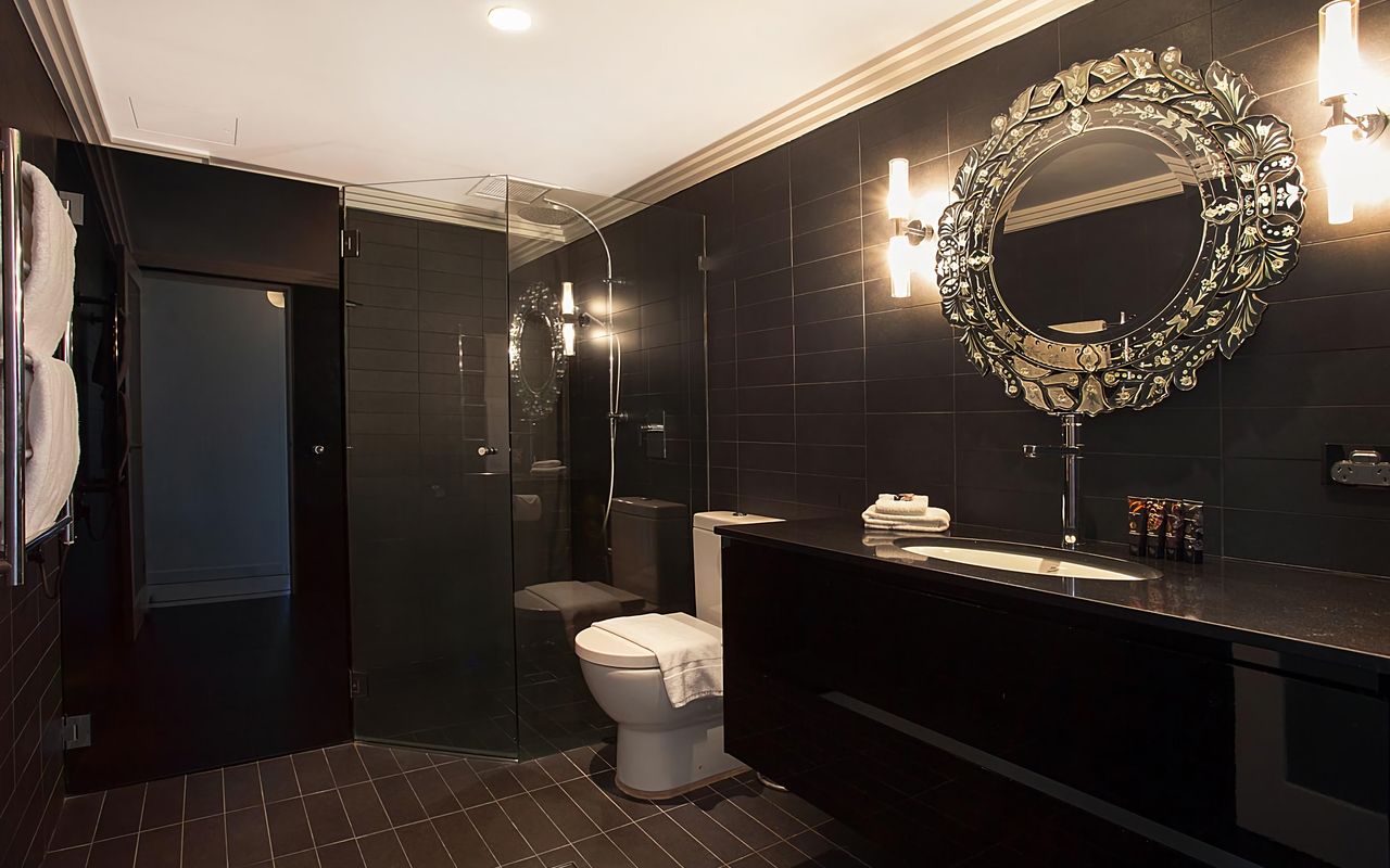 Crown Jewel Darlinghurst I180