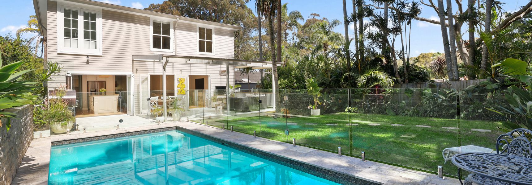 OASIS IN AVALON
