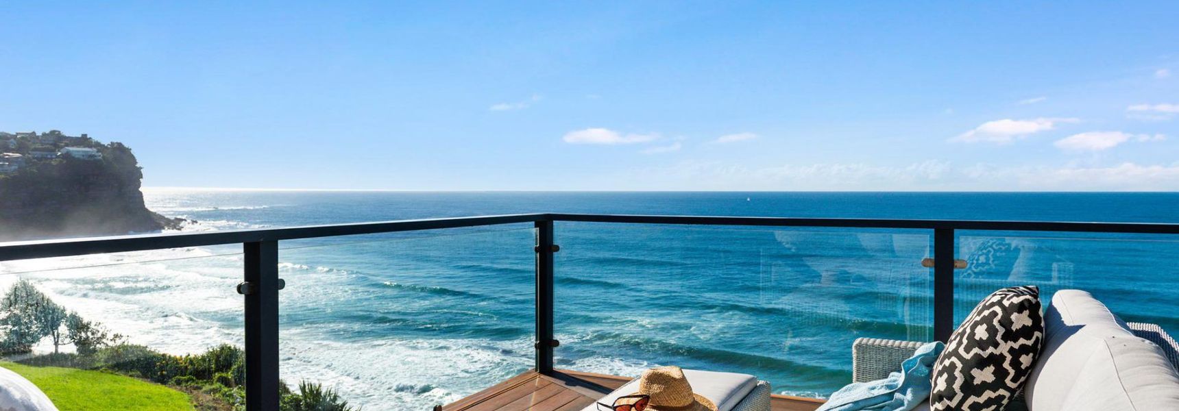 BUNGAN BEACHSCAPE